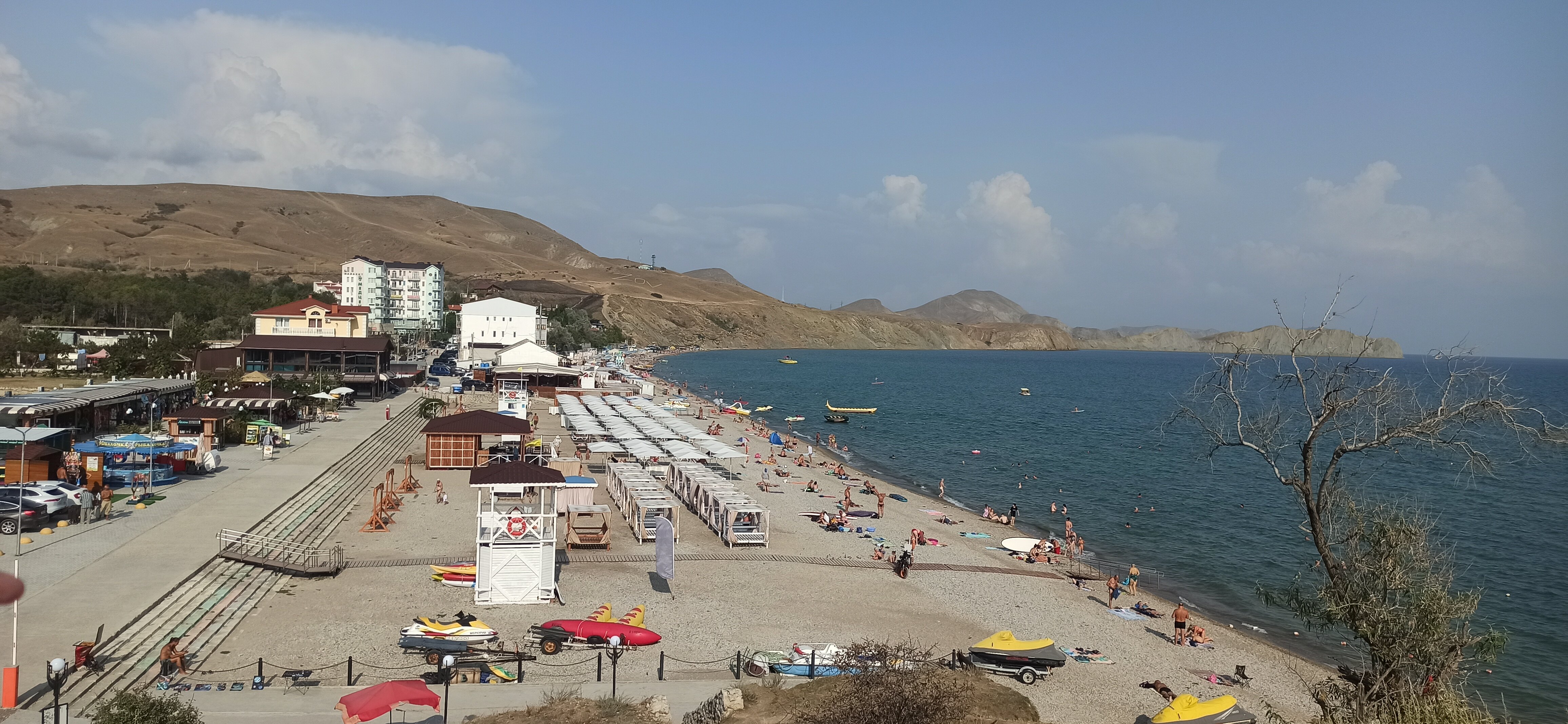 Kochada telefonda jinsiy aloqa suratga olingan