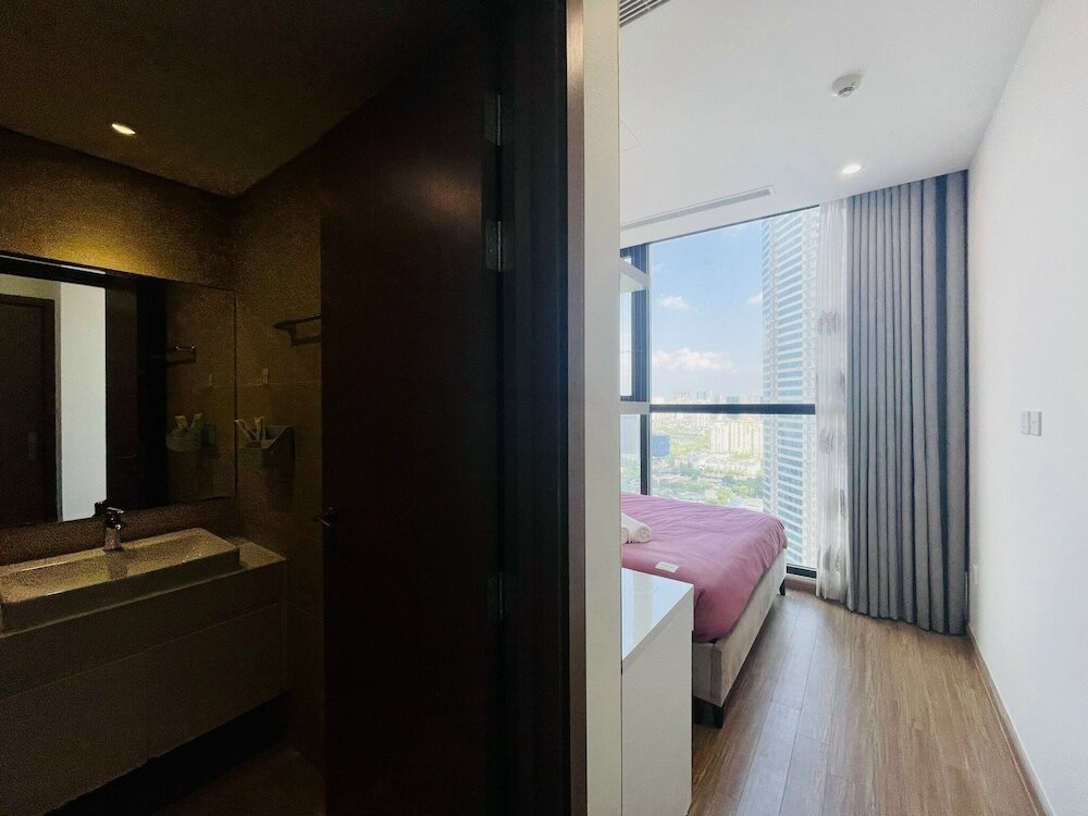 Фото Vinhomes Skylake Apartment City View