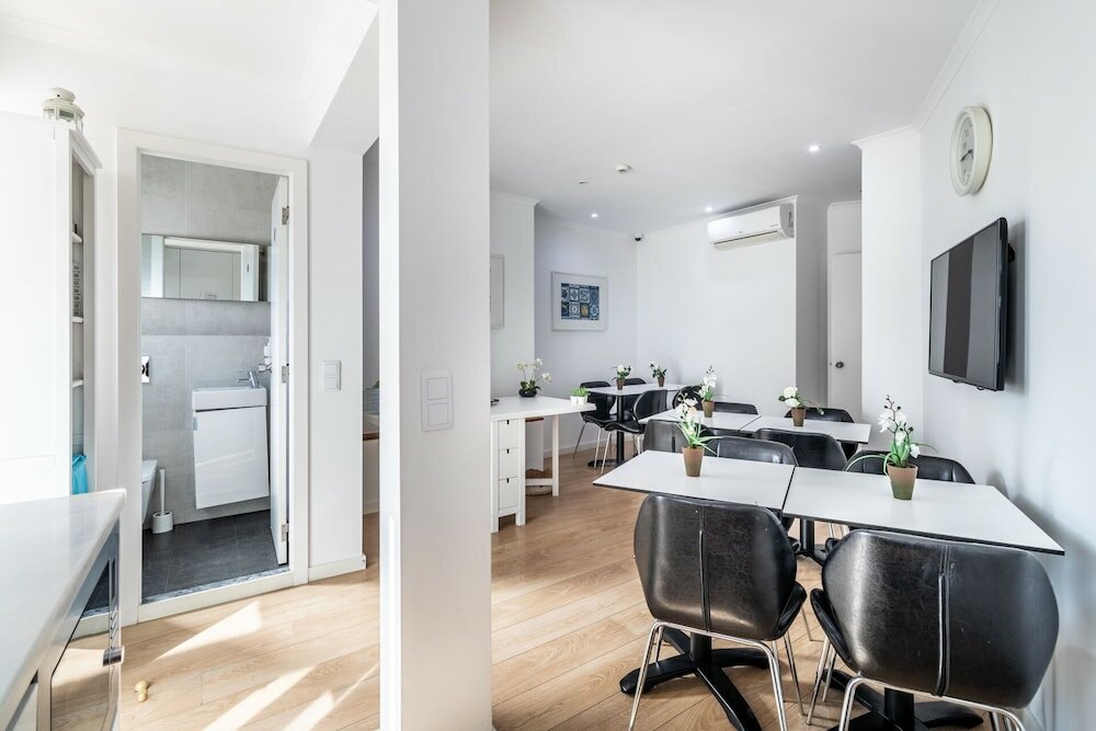 Фото Lisbon Terrace Suites for Large Groups