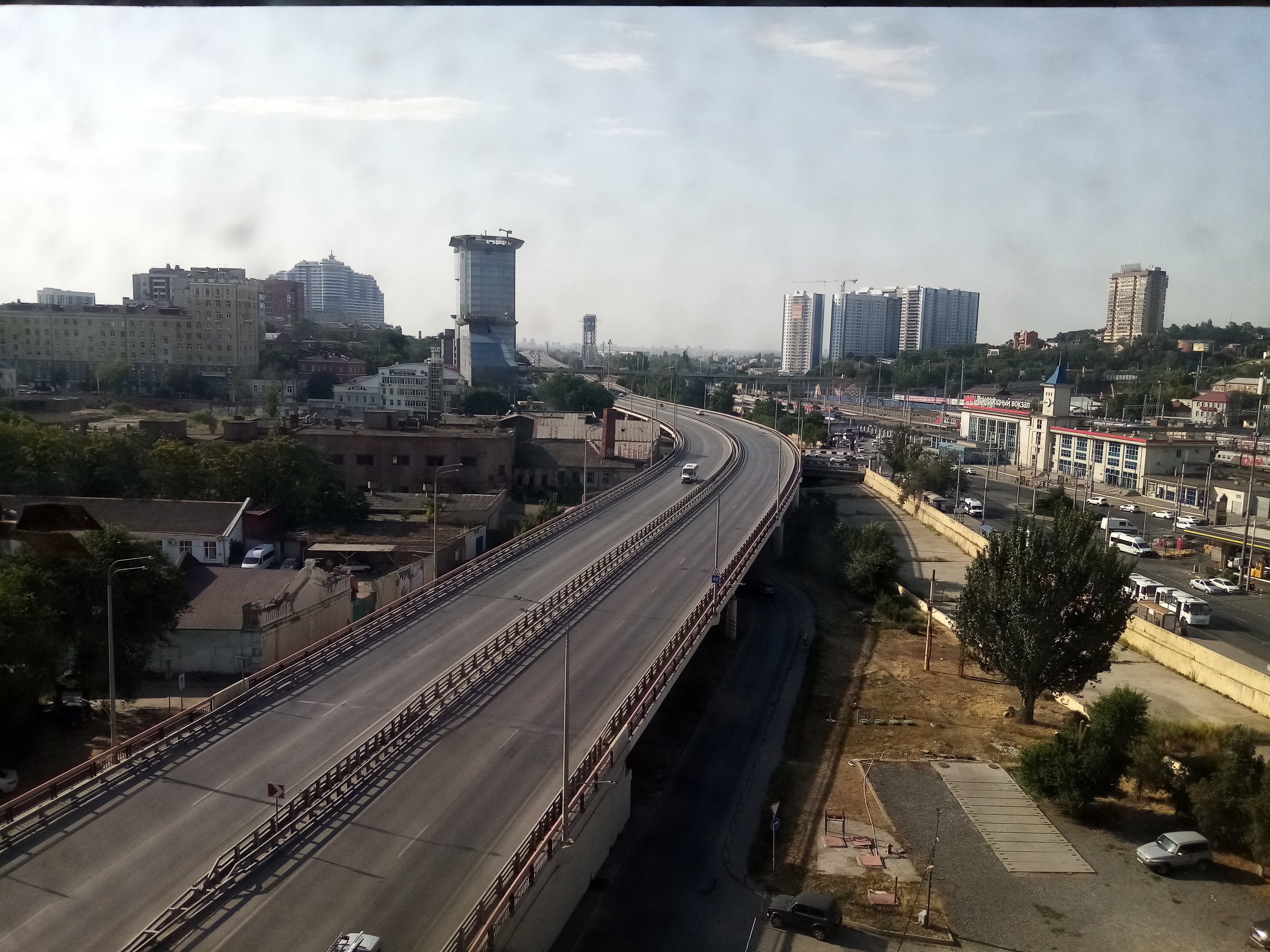 Фото Премьер Ростов