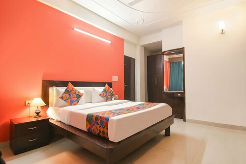 Гостиница Fabhotel The Lavish Villa в Гургаоне