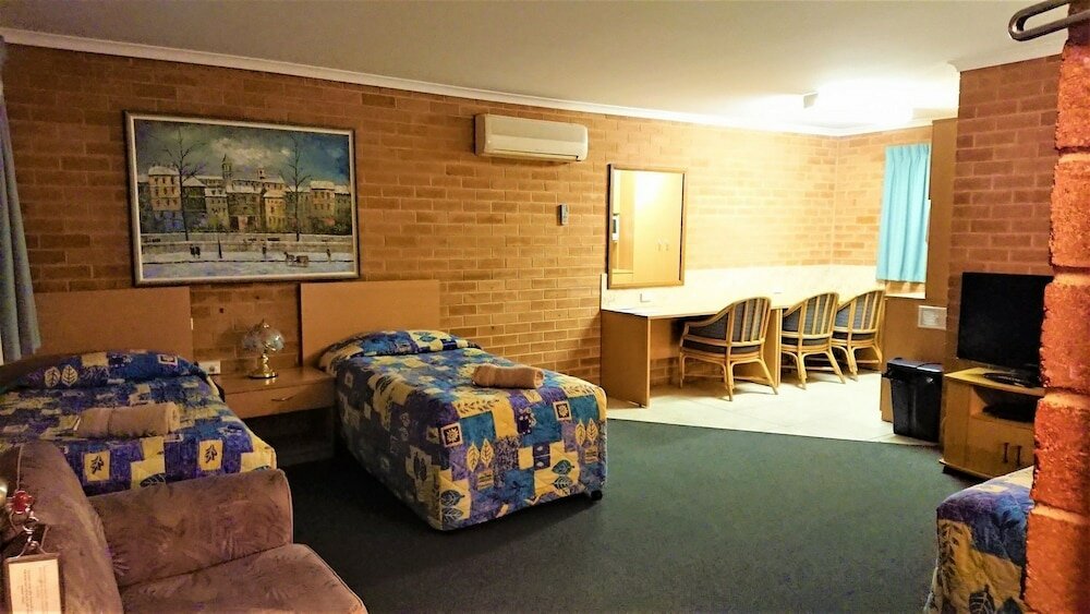 Фото New Olympic Motel