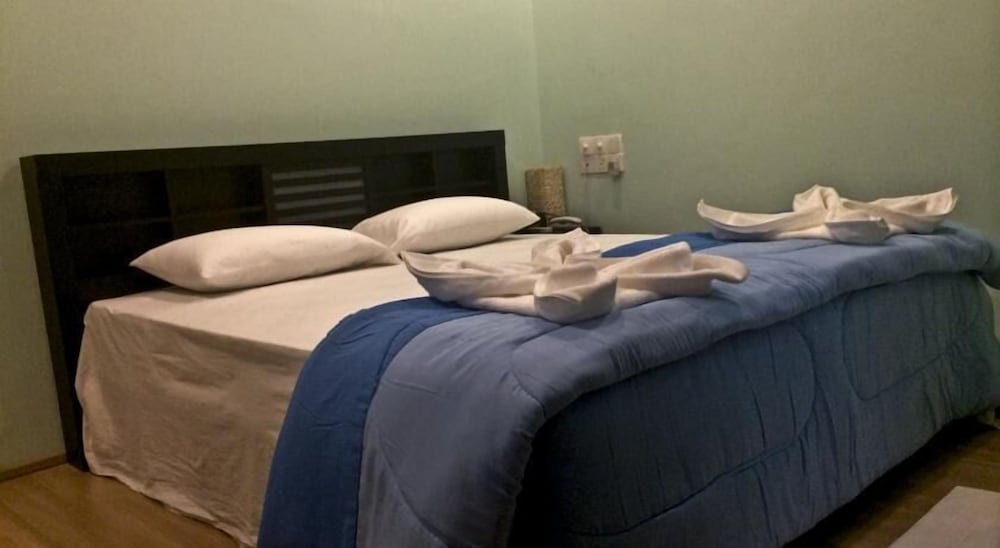 Фото Rasdhoo Coralville Hotel