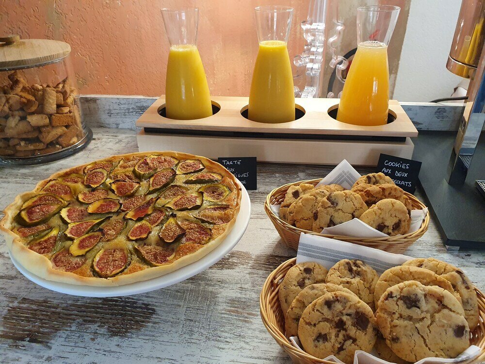 Фото Hotel Mariana