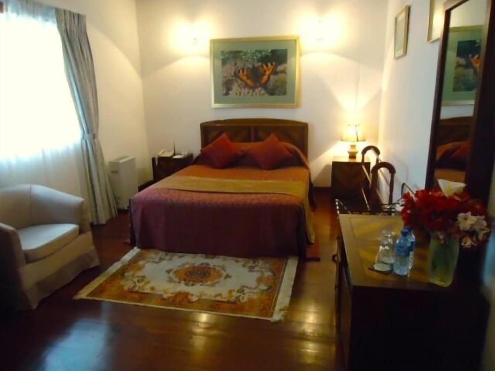 Фото Cocoon Hills