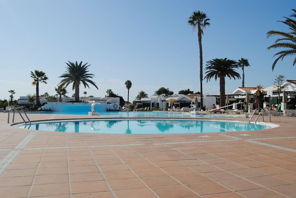 Фото Lovely Bungalows