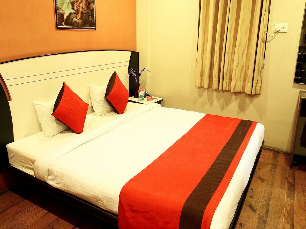 Фото Oyo 759 Hotel Rock Star