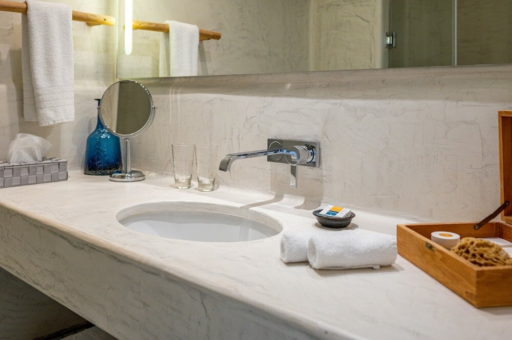 Фото Iconic Santorini by Sandglass