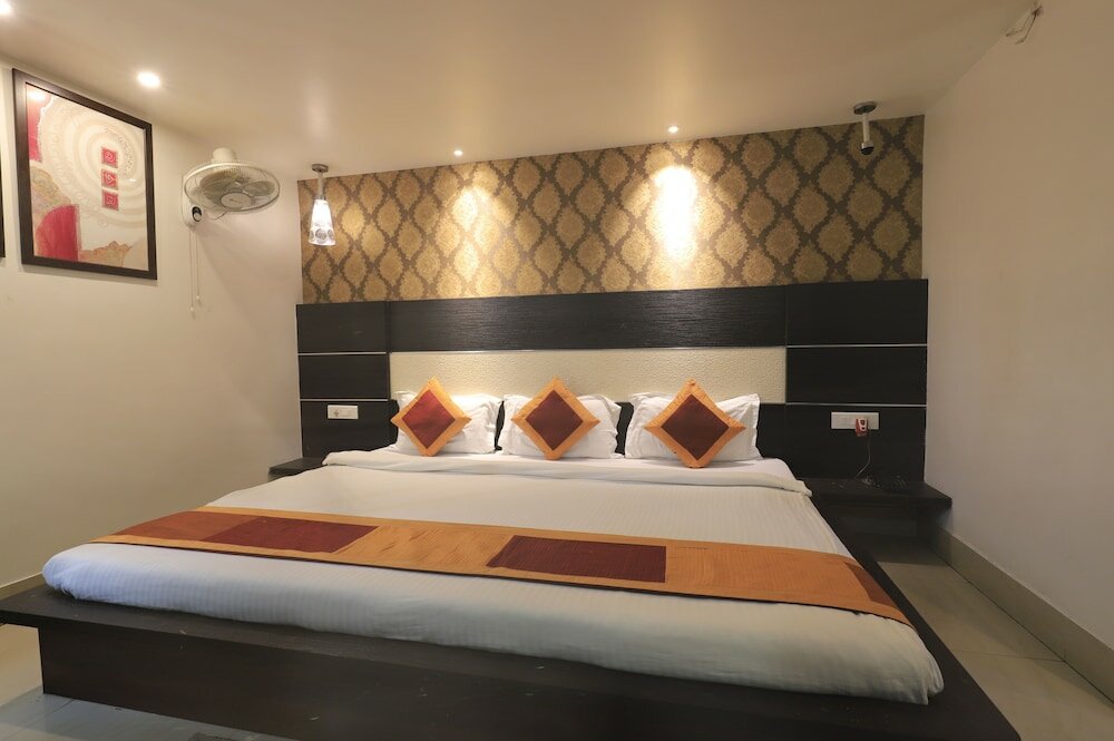 Фото Hotel Rashmi