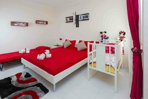 Гостиница 2 Sea View Luxury 2 Bed Apartment Close to Beach
