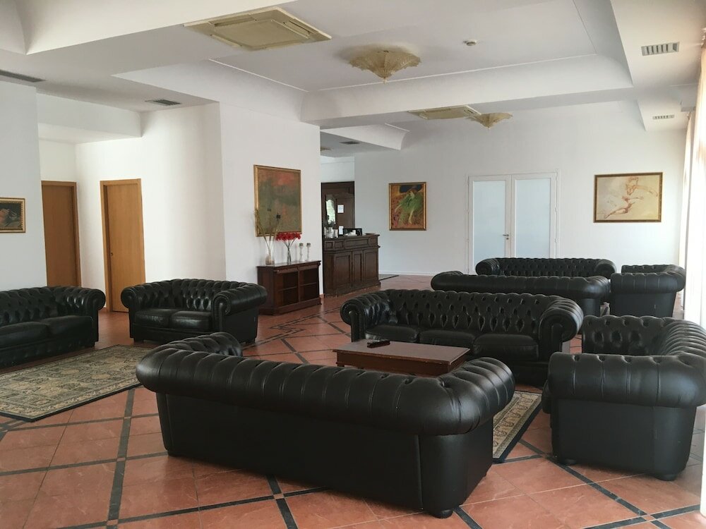 Фото Hotel Villa Giatra