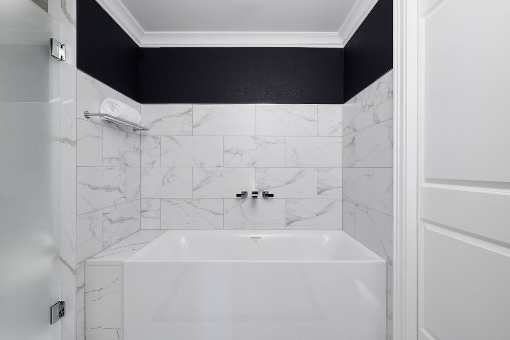 Фото The LaSalle Chicago, Autograph Collection