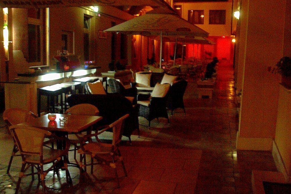 Фото Hotel Transilvania