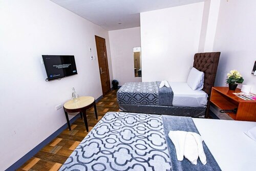 Гостиница Fb Dormitel Suites в Кагаян-де-Оро