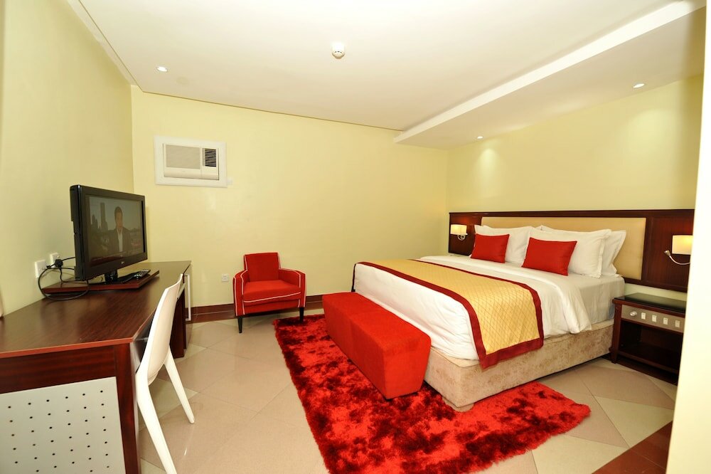 Фото Silver Towers Hotel