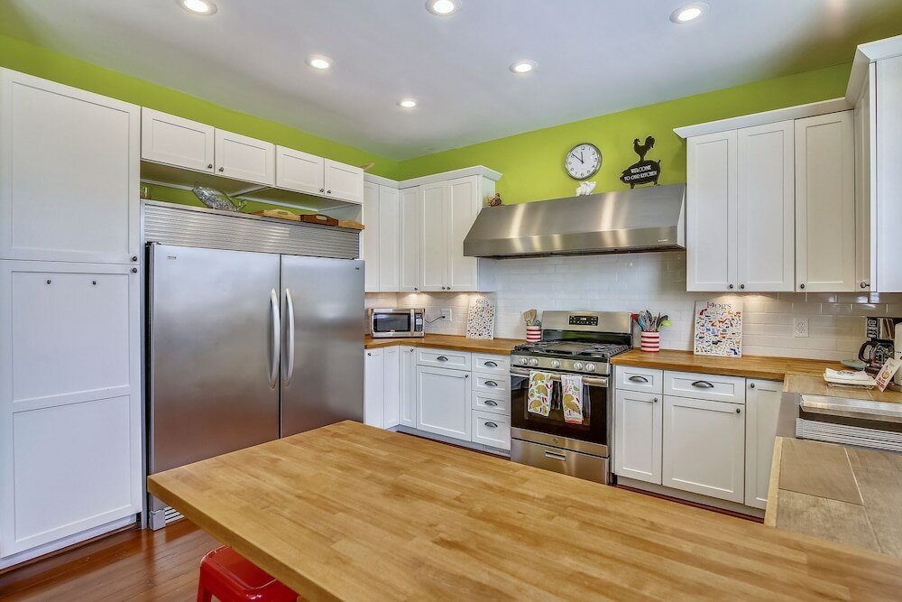 Фото Abfab Seaside Cottage