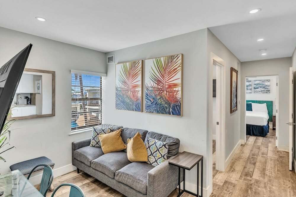 Фото Neptune Oceanfront Rentals