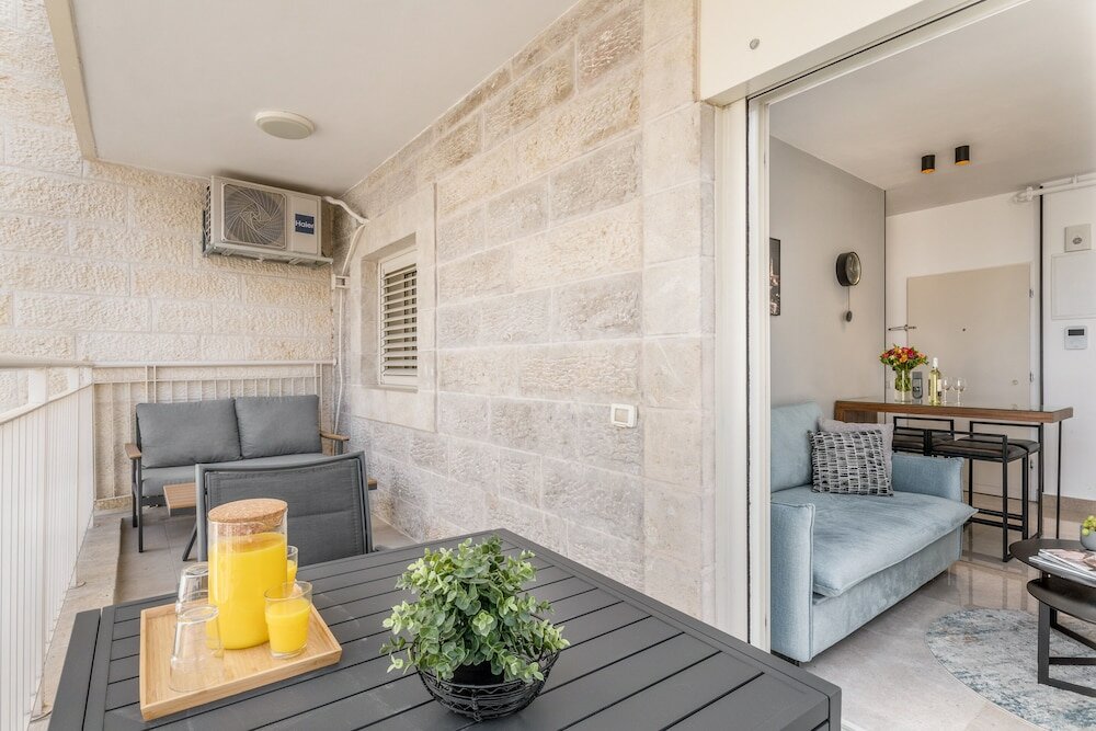 Фото Sea U Jerusalem Mahane Yehuda Apartment Hotel