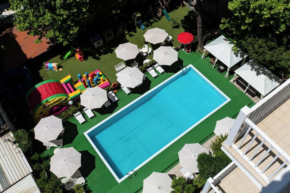 Фото Hotel Aiglon