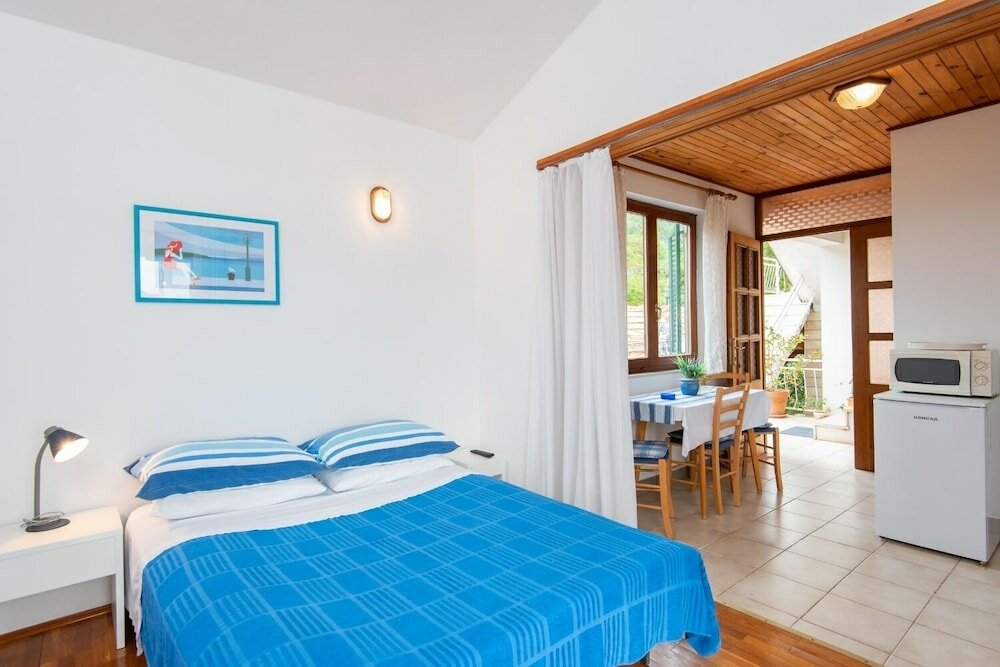 Фото Sugor - 70 m From sea - Plavi-sa2