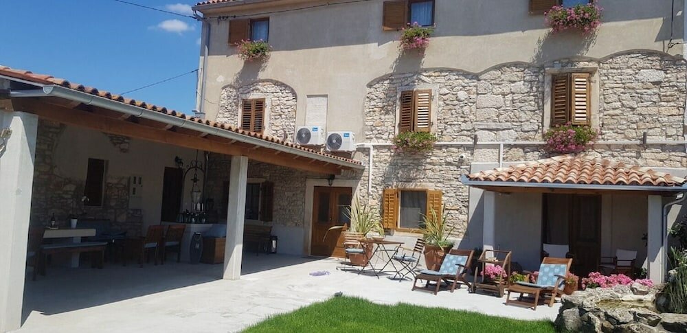 Фото Perstel - With Parking - A3