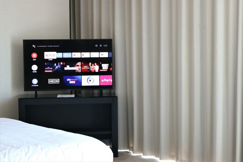 Фото Marsden Viaduct Hotel