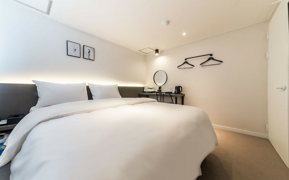 Фото Incheon Mono Hotel