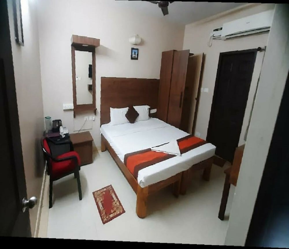 Фото Ramana Residency