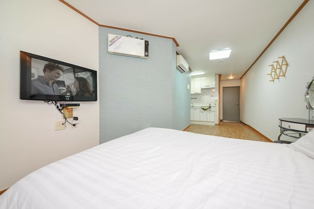 Фото Ganghwa Punggyung Gryujineon zip Pension