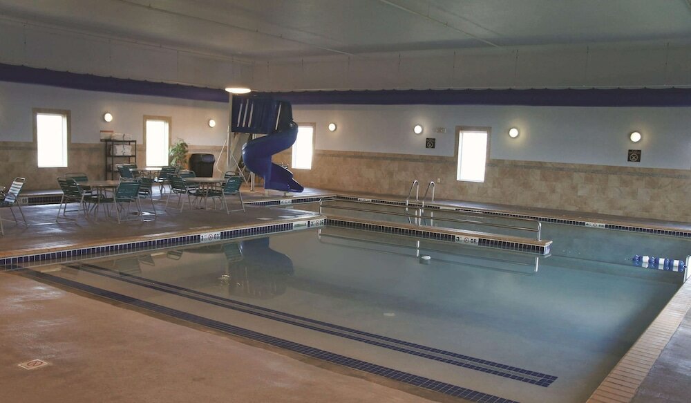 Фото La Quinta Inn & Suites by Wyndham Bismarck