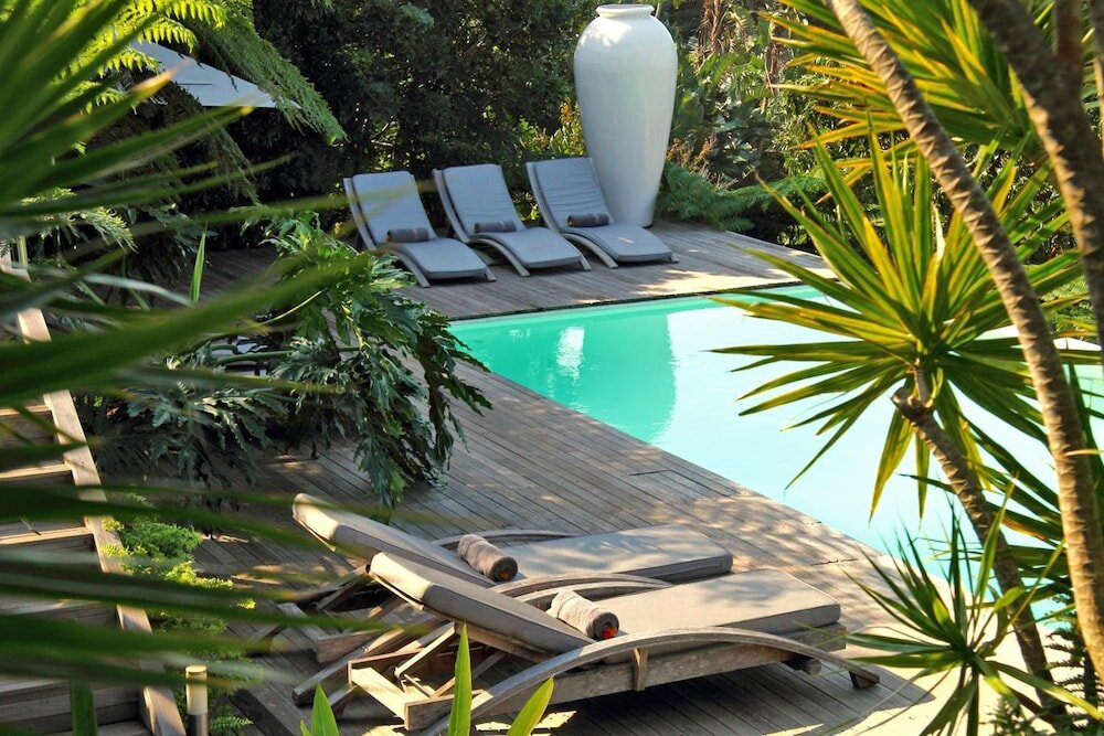 Фото Days At Sea Beach Lodge