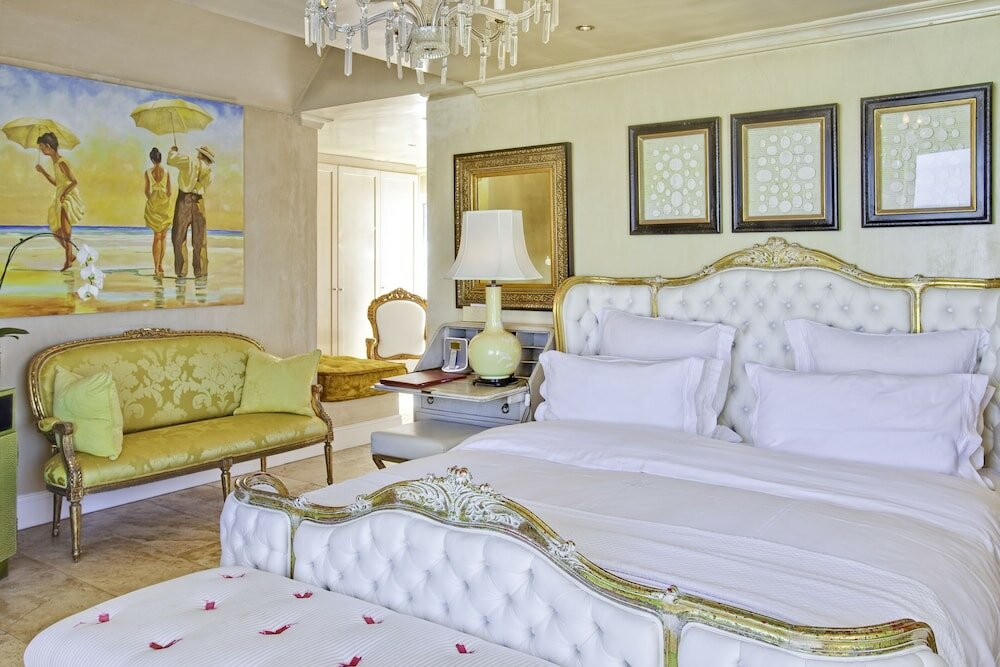 Фото Birkenhead House