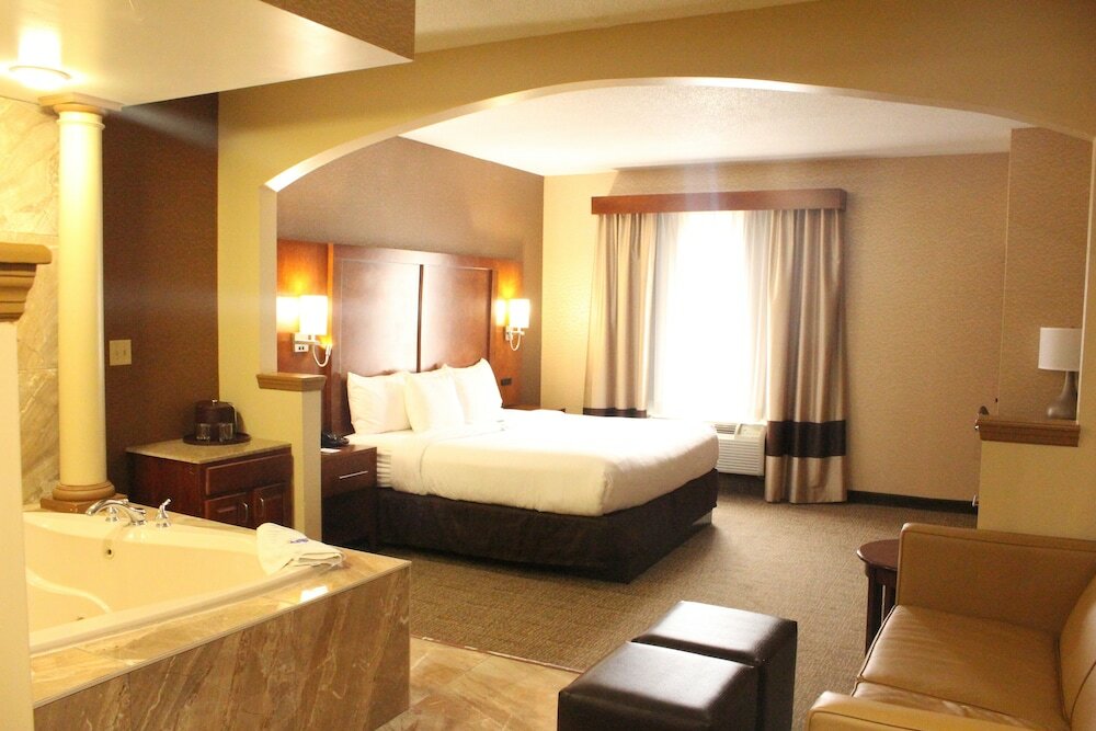 Фото Quality Suites Nyc Gateway
