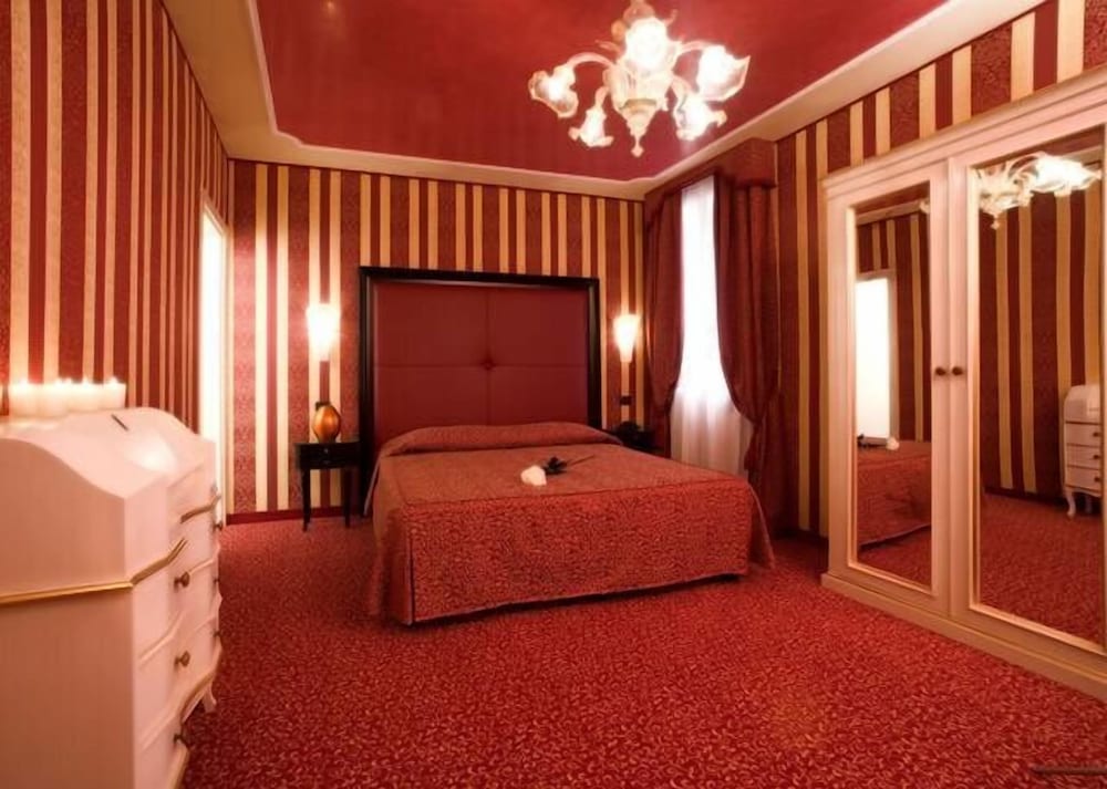 Фото Hotel Alcyone