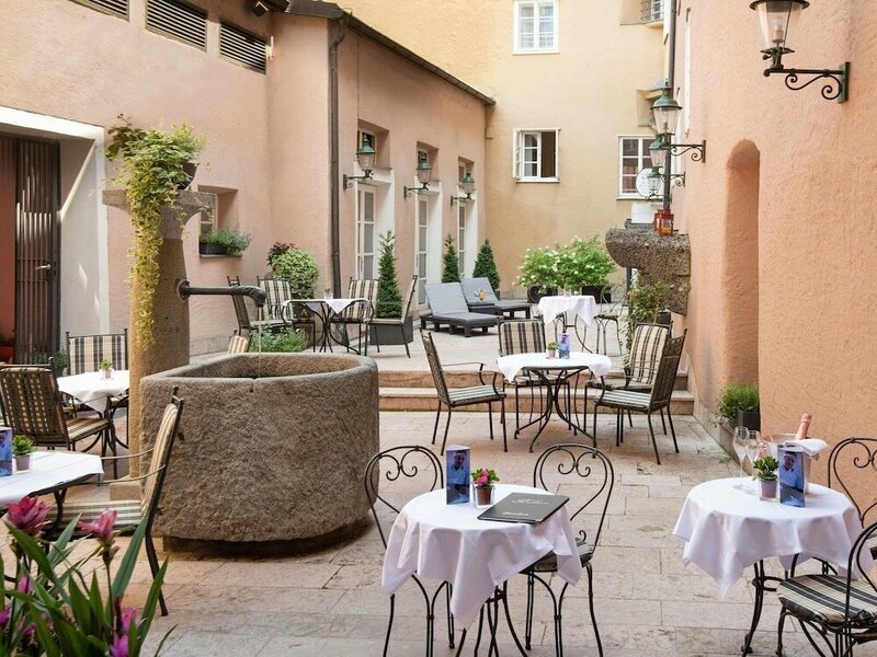 Гостиница Radisson Blu Hotel Altstadt, Salzburg в Зальцбурге