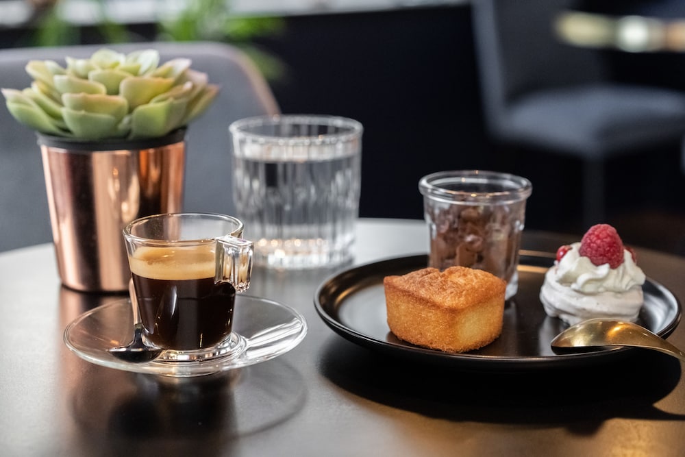 Фото Nh Collection Paris Ponthieu Champs-Élysées