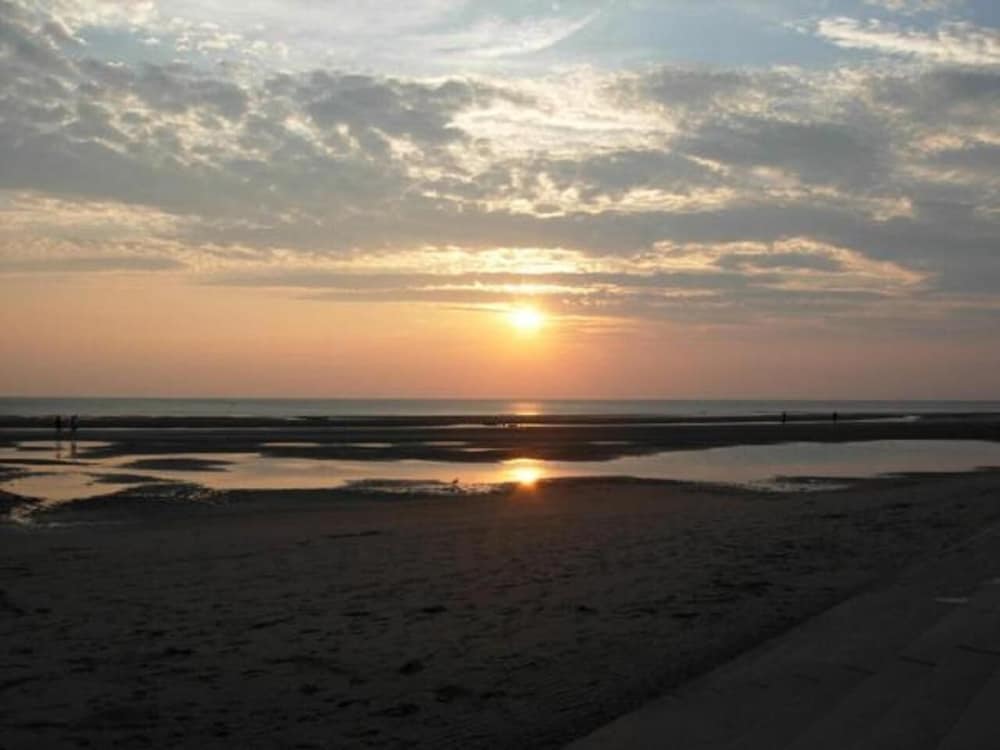 Фото Savoy Blackpool Hotel