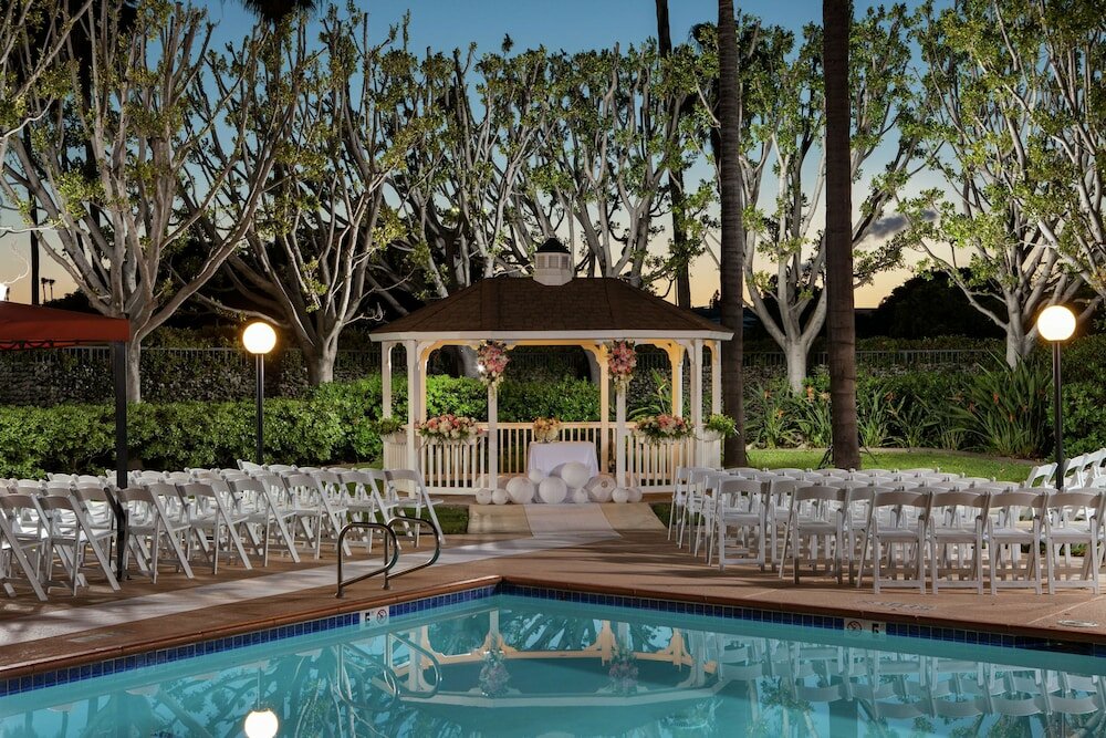 Фото DoubleTree by Hilton Carson