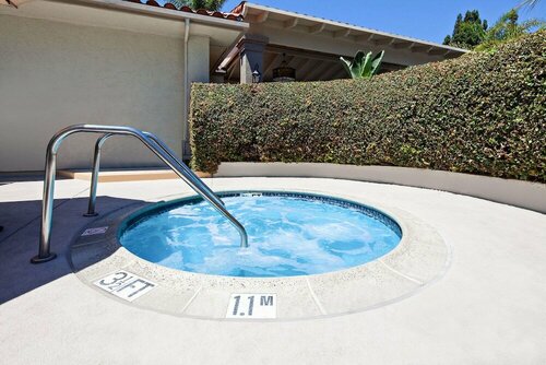 Гостиница Best Western Chula Vista/Otay Valley Hotel в Чула-Виста