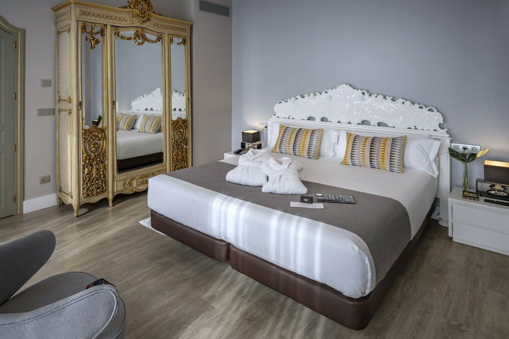 Фото Hotel Serhs Rivoli Rambla