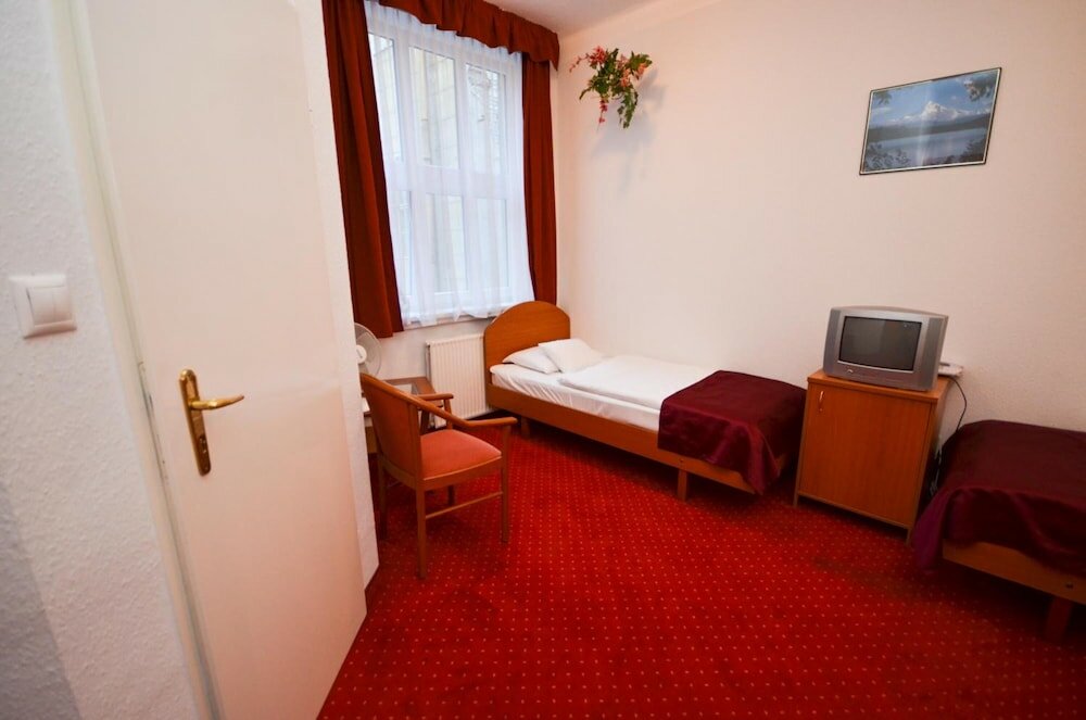 Фото Broadway City Guesthouse