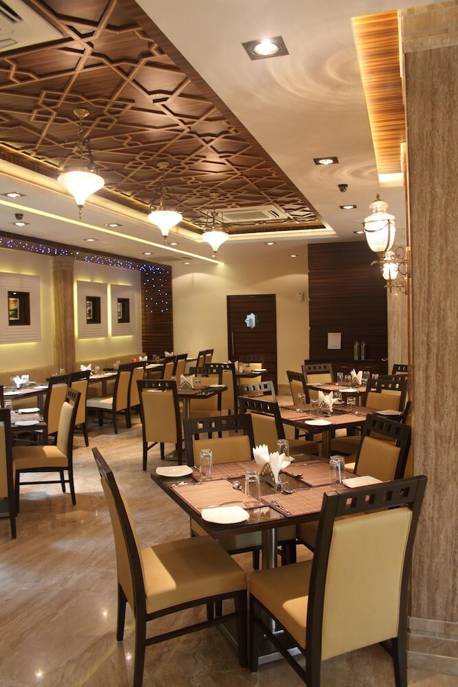 Фото Pristine Residency