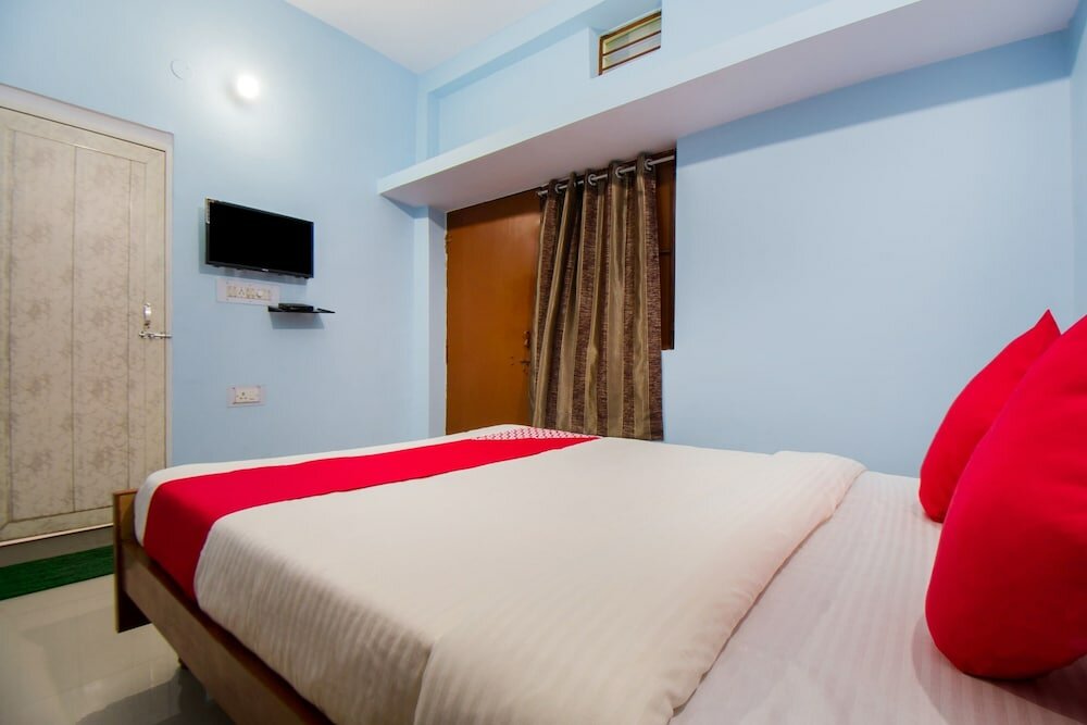 Фото Oyo 28156 Adam's Bridge International Hotel