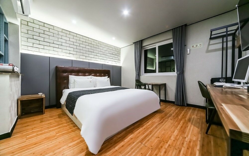 Фото Luxury Motel