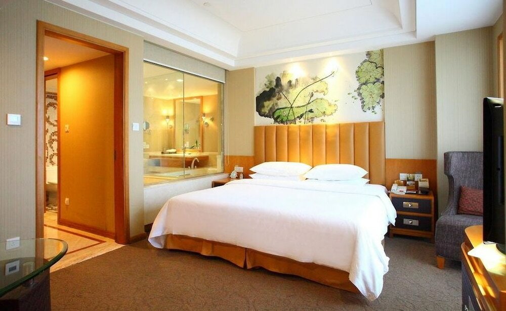 Фото Jinling Plaza Changzhou