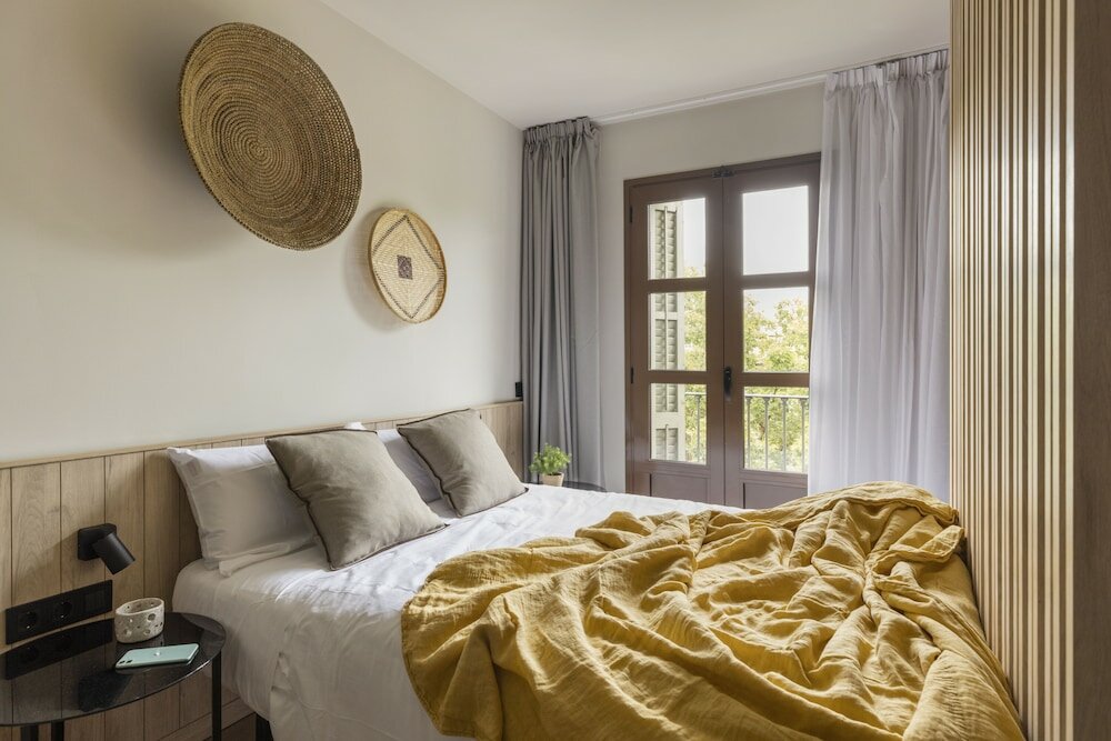 Фото Líbere Barcelona Sant Antoni