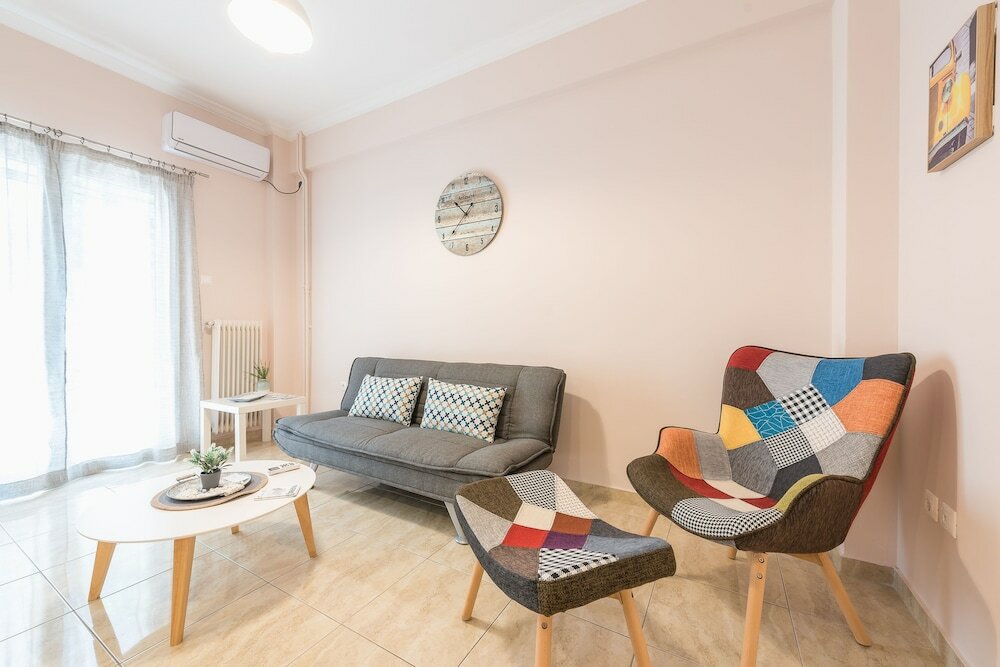 Фото Stylish Acropolis Apartment by Cloudkeys