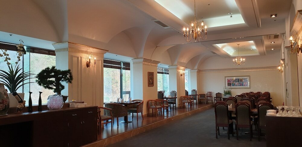 Фото Mudeungpark Hotel