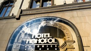 отель Hotel Monopol