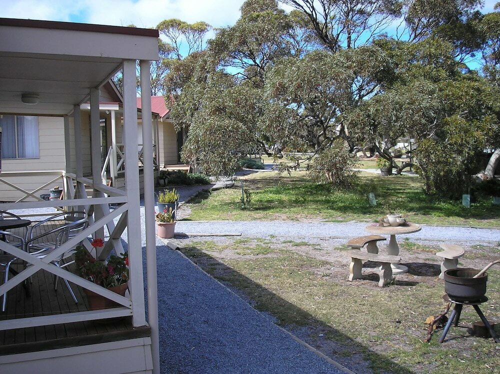 Фото Cape Jervis Holiday Units